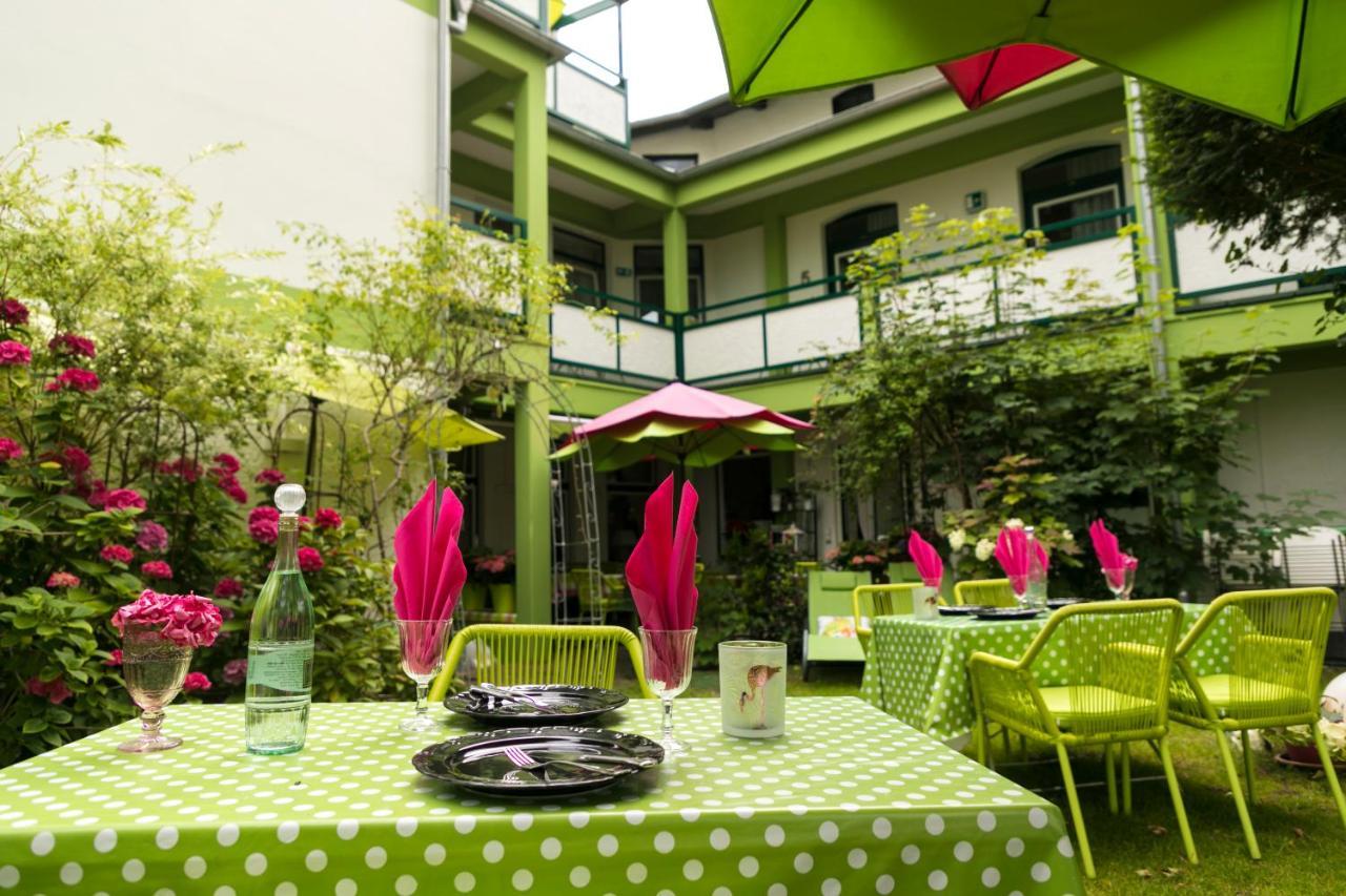 Schifferkrug Hotel & Weinstube เซลเลอ ภายนอก รูปภาพ